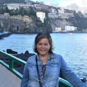Meet your Posher, Jenny